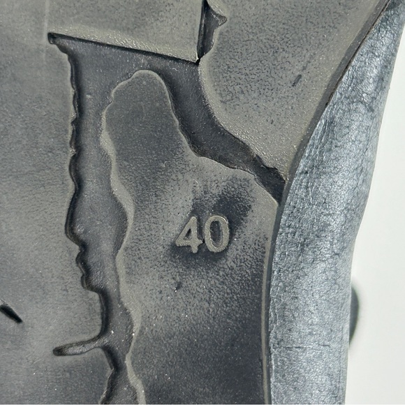 Dkode Perforated Leather Ankle Boots - Picture 2 of 7